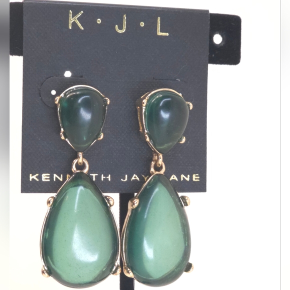 Kenneth Jay Lane Gold and Emerald Earrings NWT - Picture 1 of 4